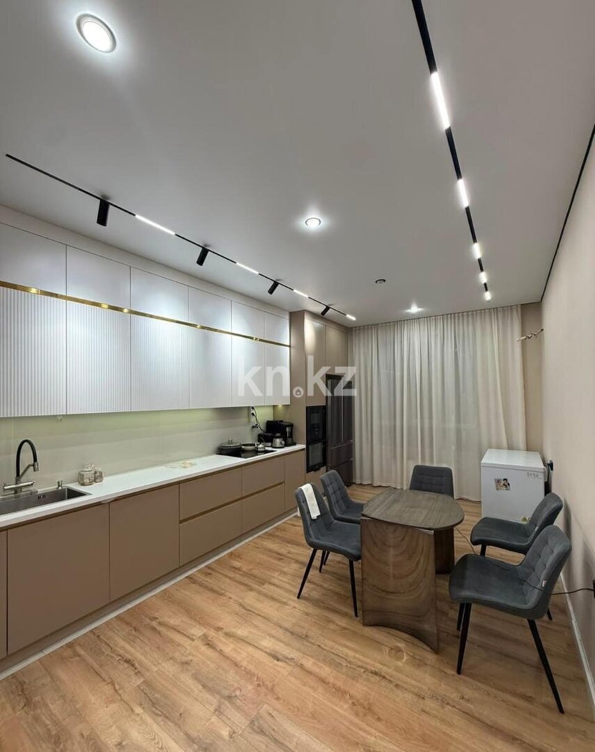 Аренда 5-комнатной квартиры, 140 м² в Алматы
