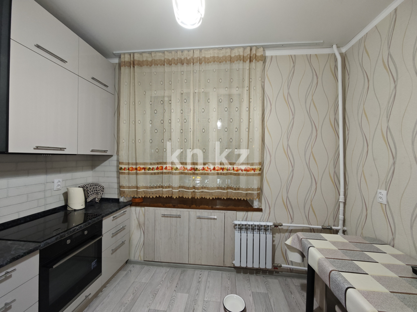 Продажа 2-комнатной квартиры, 54 м², ул. Нурмагамбетова, дом  34 в Усть-Каменогорске - фото 2