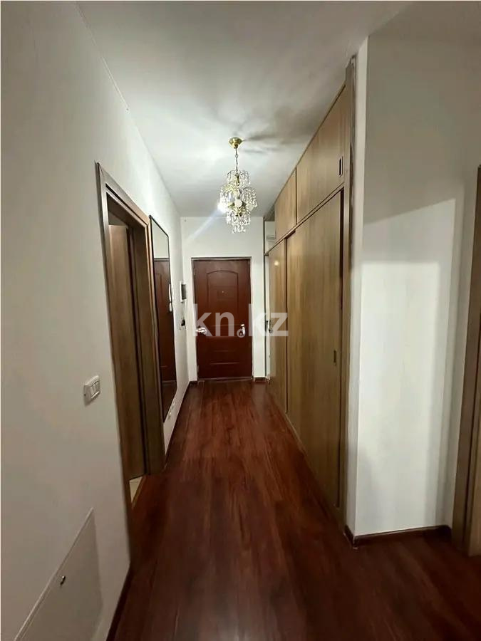 Продажа 1-комнатной квартиры, 41 м², пр. Аль-Фараби, дом  8 в Астане - фото 5