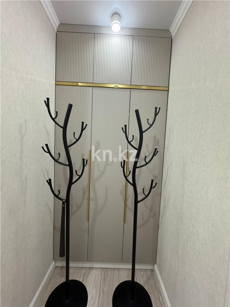 Продажа 5-комнатной квартиры, 133 м², ул. Сатыбалдина, дом  27/2 в Караганде - фото 14