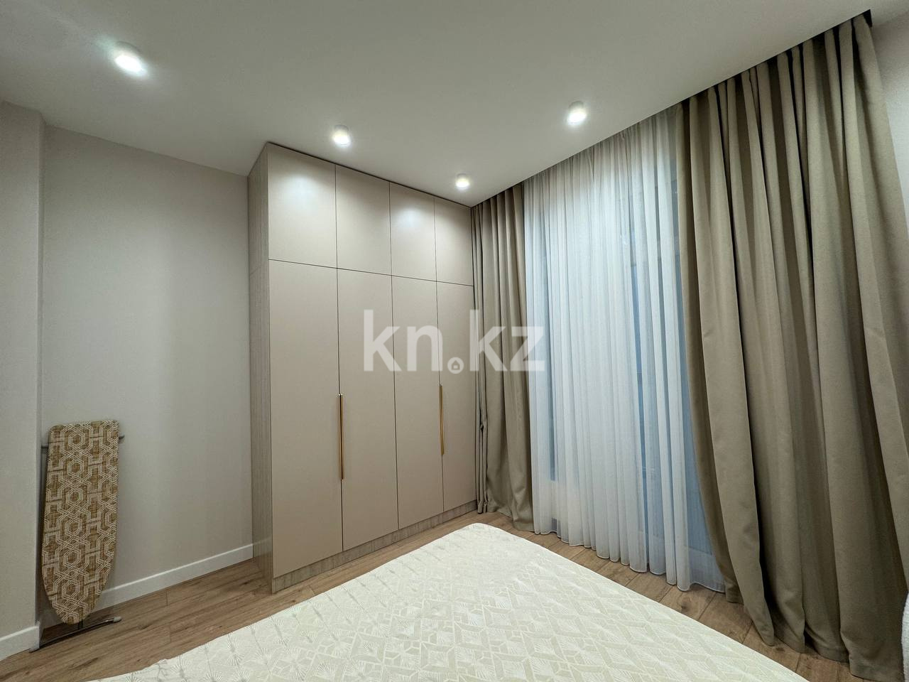 Аренда 2-комнатной квартиры, 45 м², ул. Акмешит, дом  1 - ул. Сыганак в Астане - фото 8