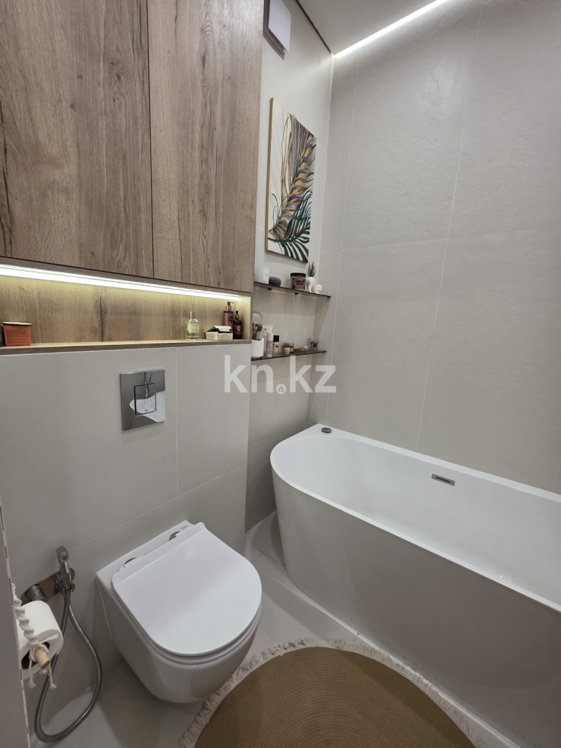 Продажа 3-комнатной квартиры, 85.9 м² в Алматы - фото 19