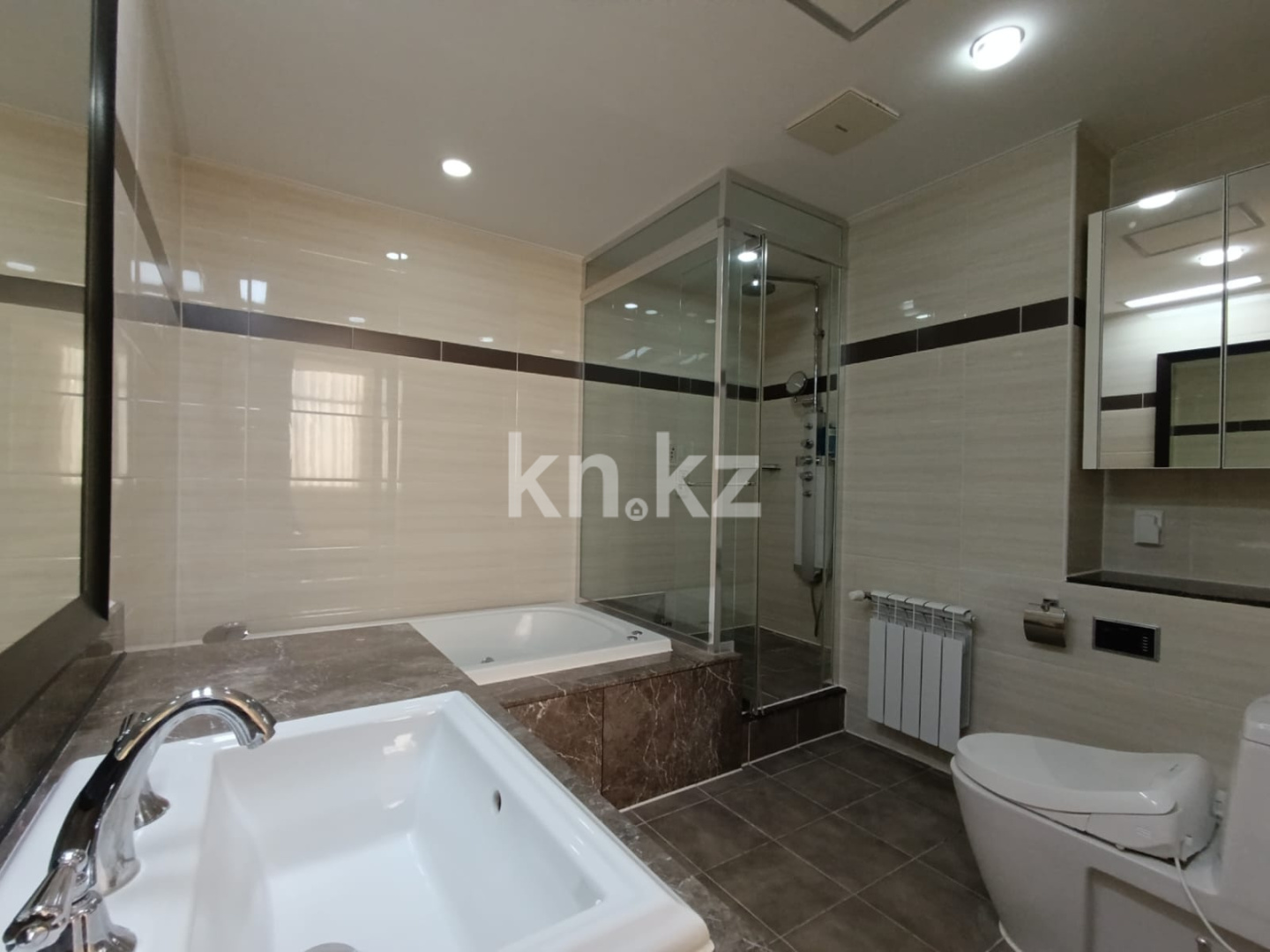 Продажа 4-комнатной квартиры, 163 м² в Астане - фото 18