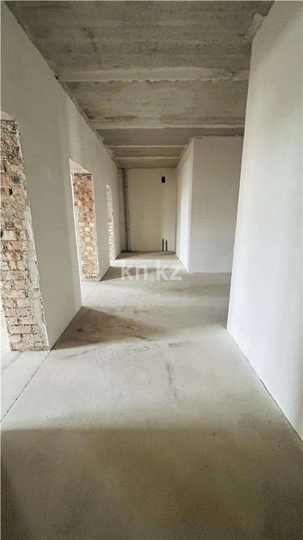Продажа 2-комнатной квартиры, 78 м² в Караганде