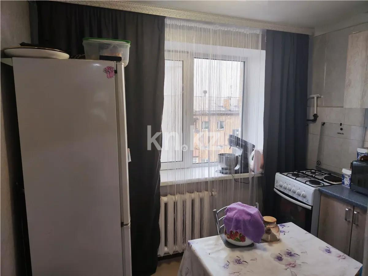 Продажа 3-комнатной квартиры, 60 м², ул. Жекибаева, дом  146 в Караганде - фото 4