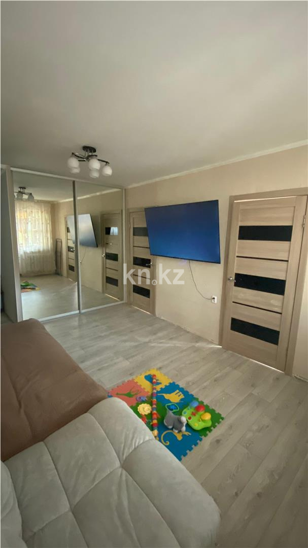 Продажа 3-комнатной квартиры, 48 м², пр. Строителей в Темиртау