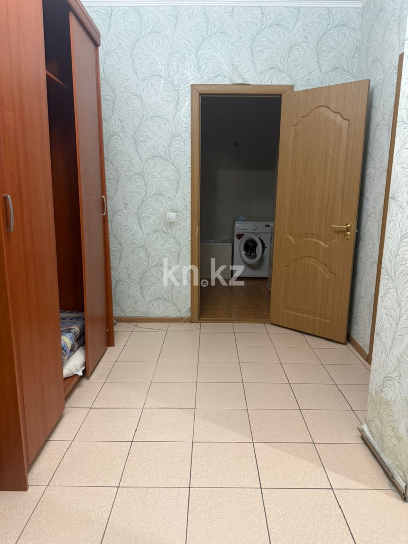 Аренда 1-комнатной квартиры, 50 м², ул. Сауран, дом  3/1 в Астане - фото 9