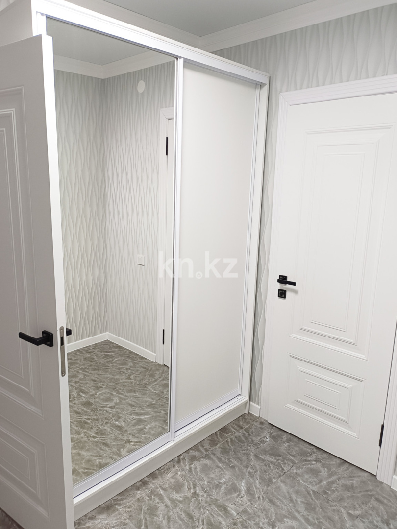 Аренда 1-комнатной квартиры посуточно, 40 м², пр. Райымбека, дом  590/8 - Алатау в Алматы - фото 5