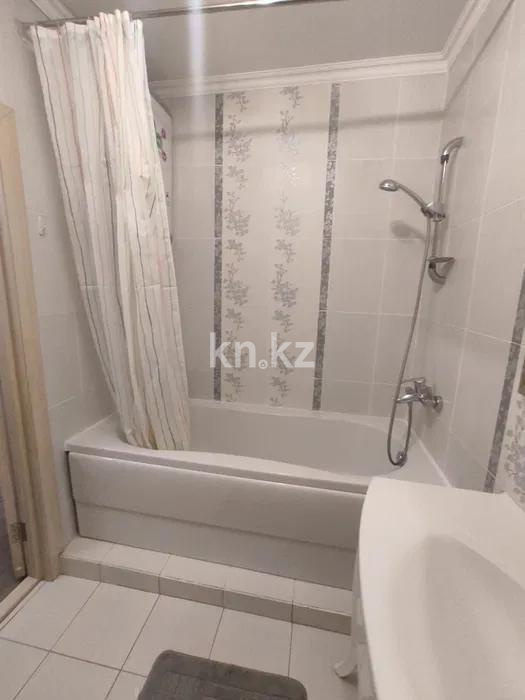 Продажа 2-комнатной квартиры, 60 м², ул. Навои, дом  7 в Алматы - фото 4