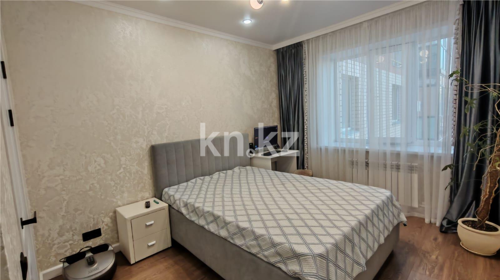 Продажа 4-комнатной квартиры, 115 м², ул. Букетова в Караганде - фото 12