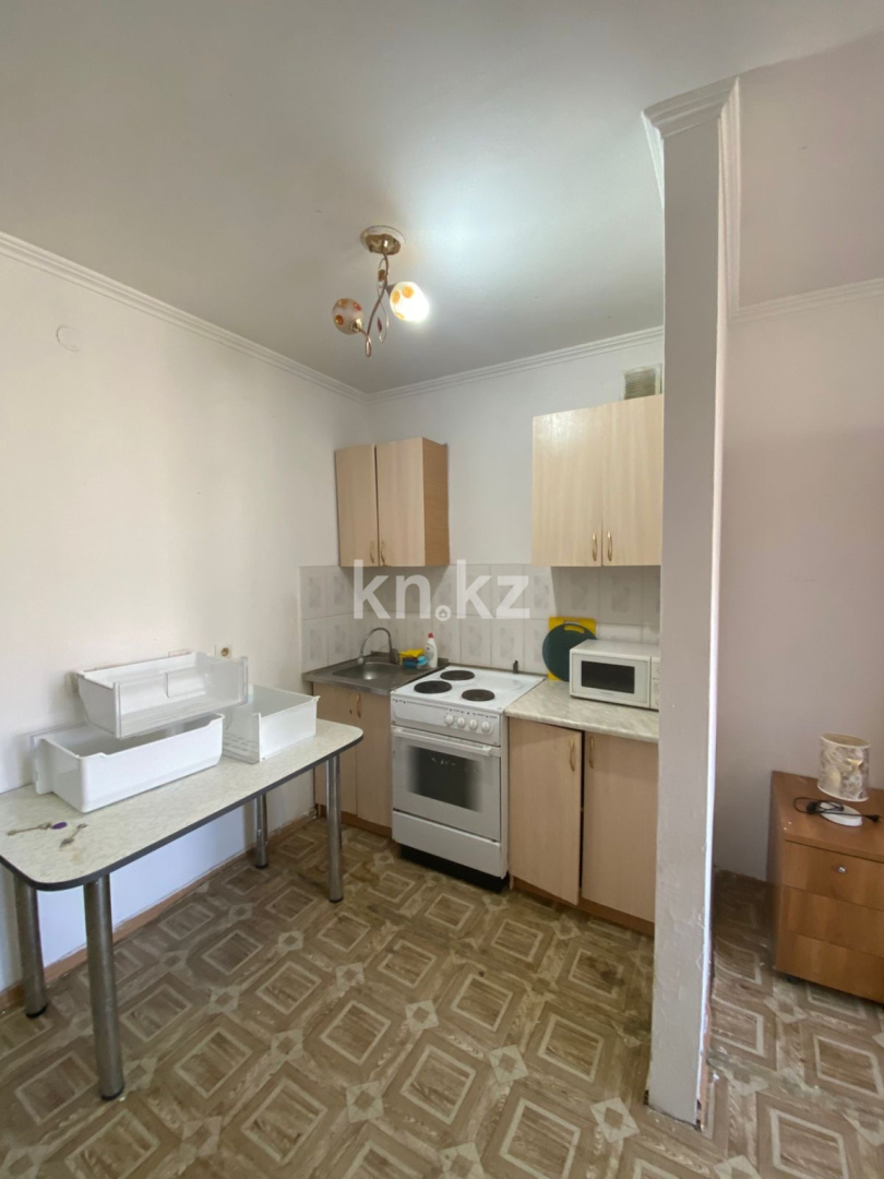 Аренда 1-комнатной квартиры, 30 м² в Астане