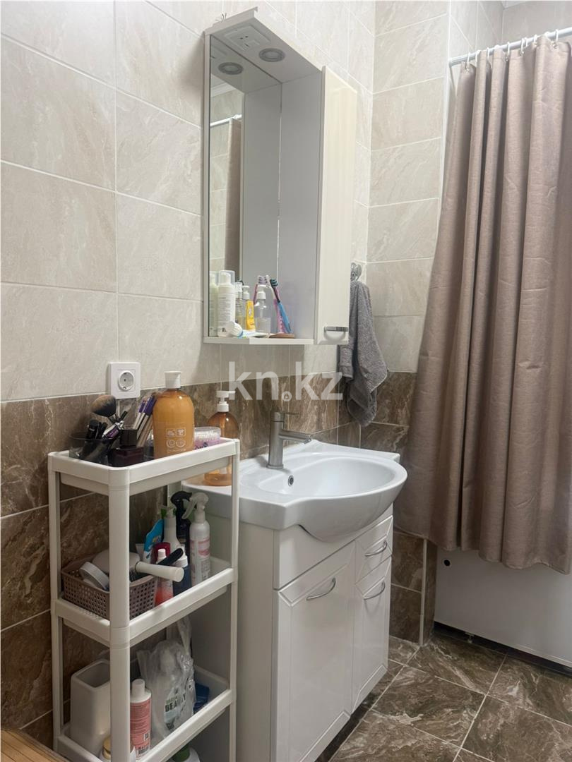 Продажа 2-комнатной квартиры, 56 м² в Караганде - фото 11