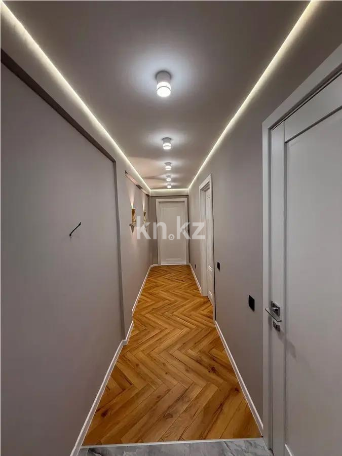 Продажа 2-комнатной квартиры, 52 м², ул. Момышулы, дом  26/2 в Караганде - фото 5