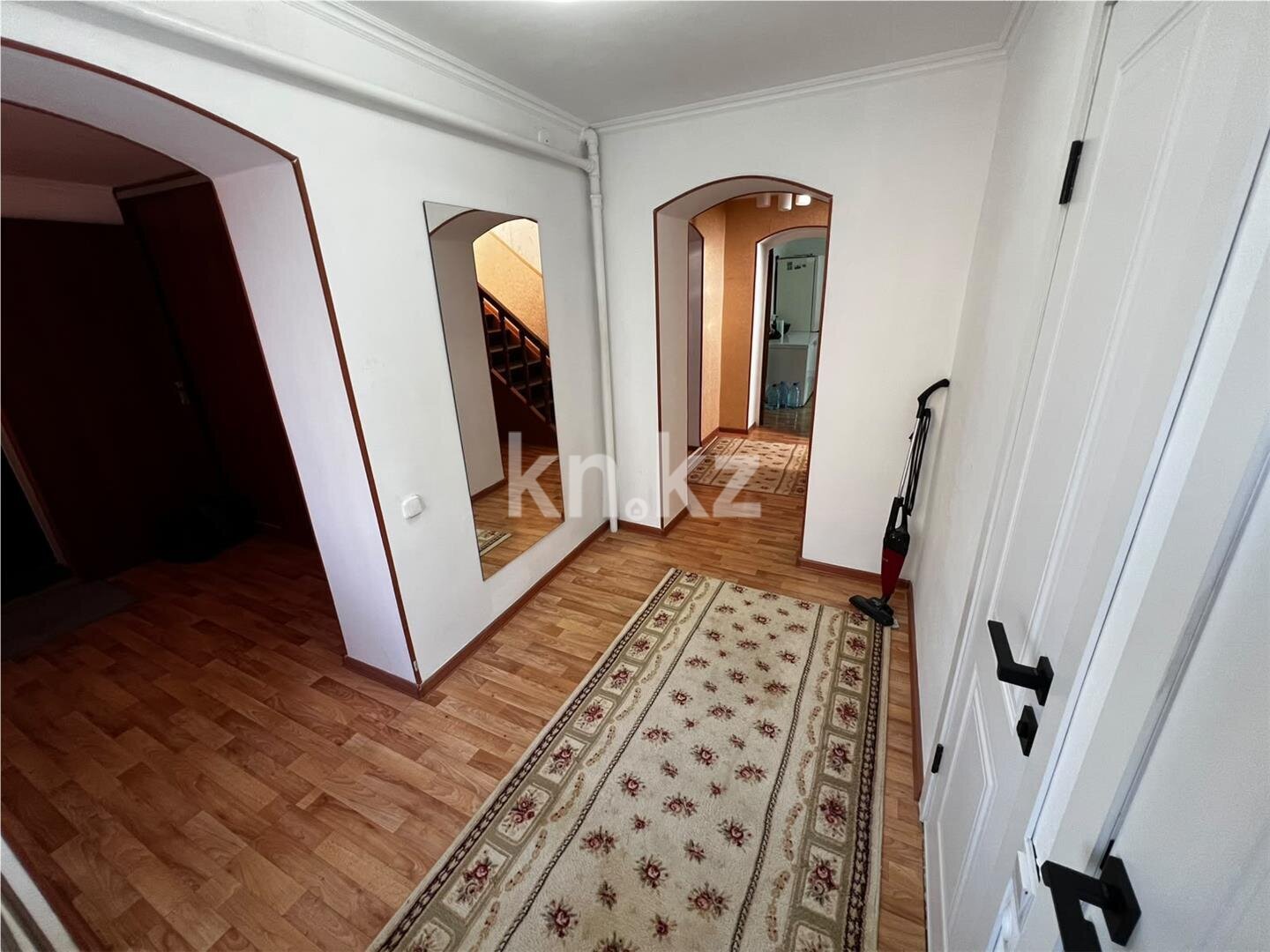 Продажа 5-комнатного дома, 187 м² в Караганде - фото 8