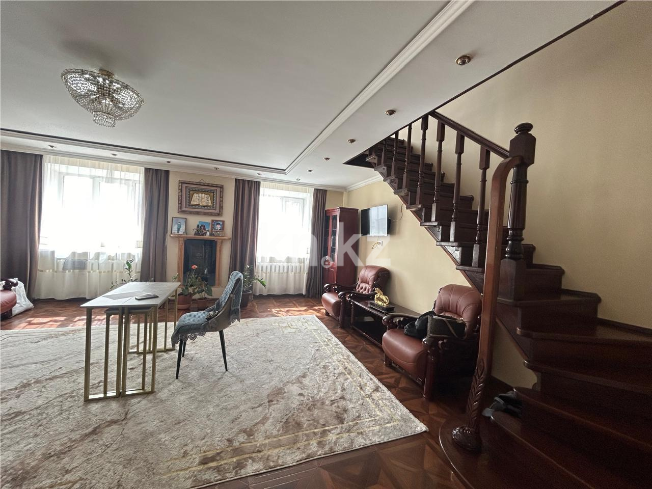 Продажа 4-комнатной квартиры, 148 м², ул. Бараева в Астане