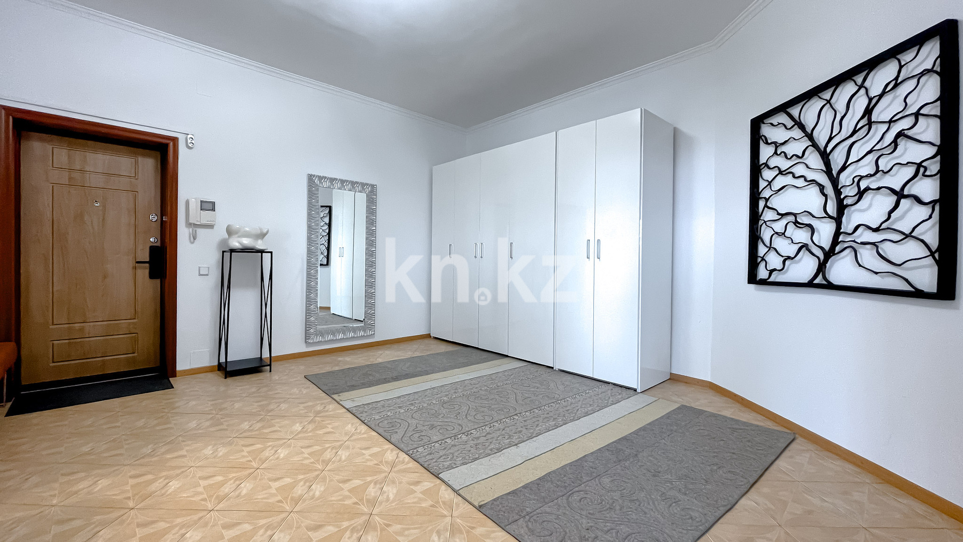 Продажа 5-комнатной квартиры, 195 м² в Алматы - фото 34