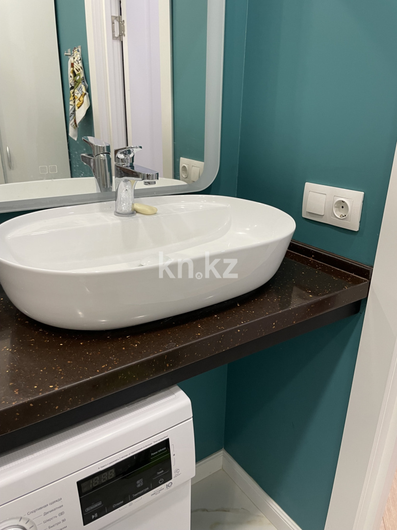 Аренда 2-комнатной квартиры, 55 м² в Алматы - фото 36