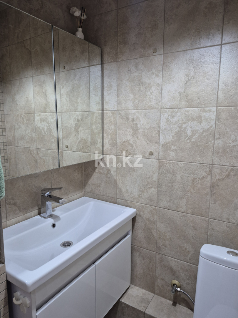 Продажа 4-комнатной квартиры, 94.8 м², пр. Достык, дом  103/40 - ул. Госпитальная в Алматы - фото 14