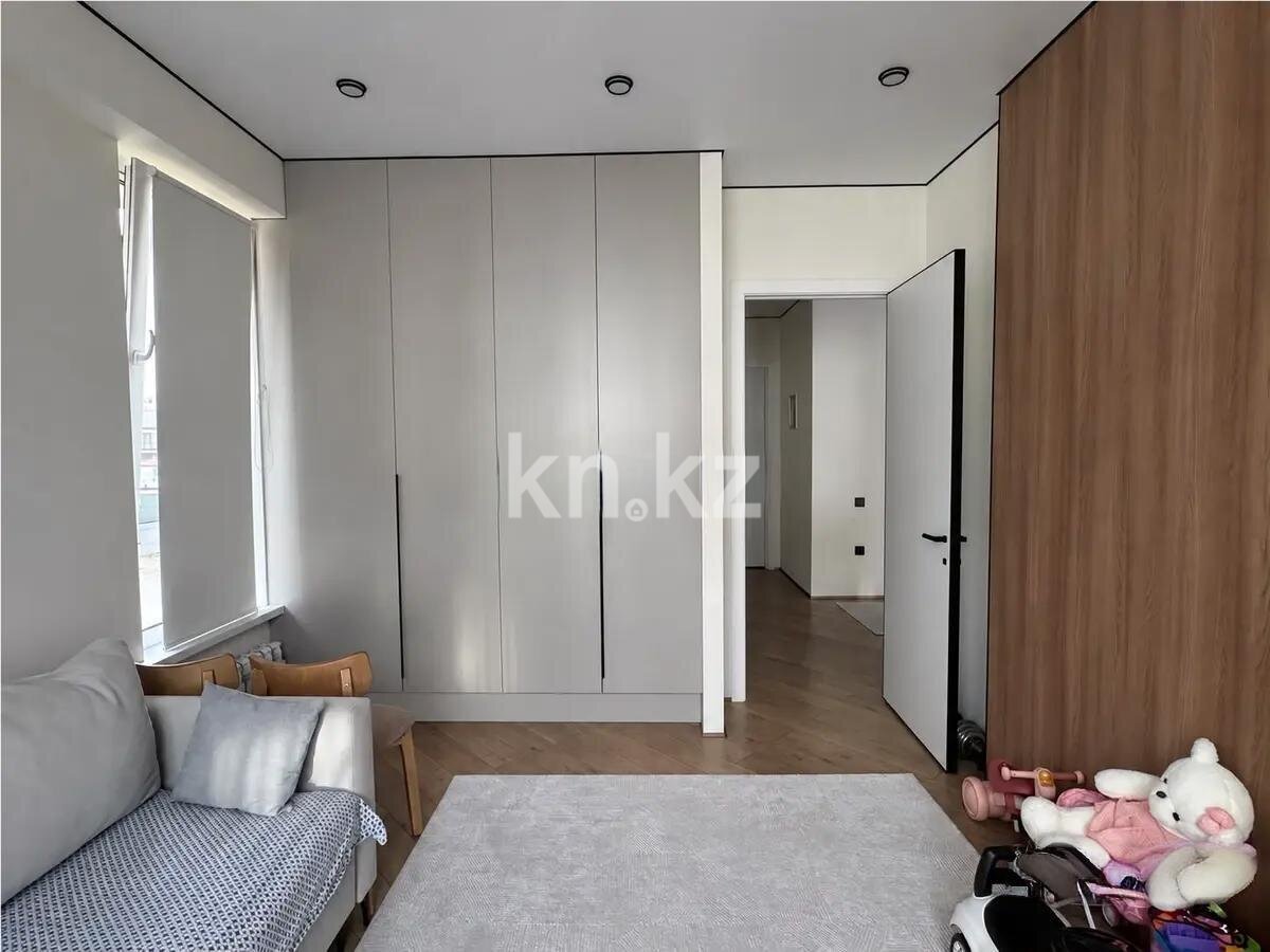 Продажа 3-комнатной квартиры, 83.5 м² в Алматы - фото 3