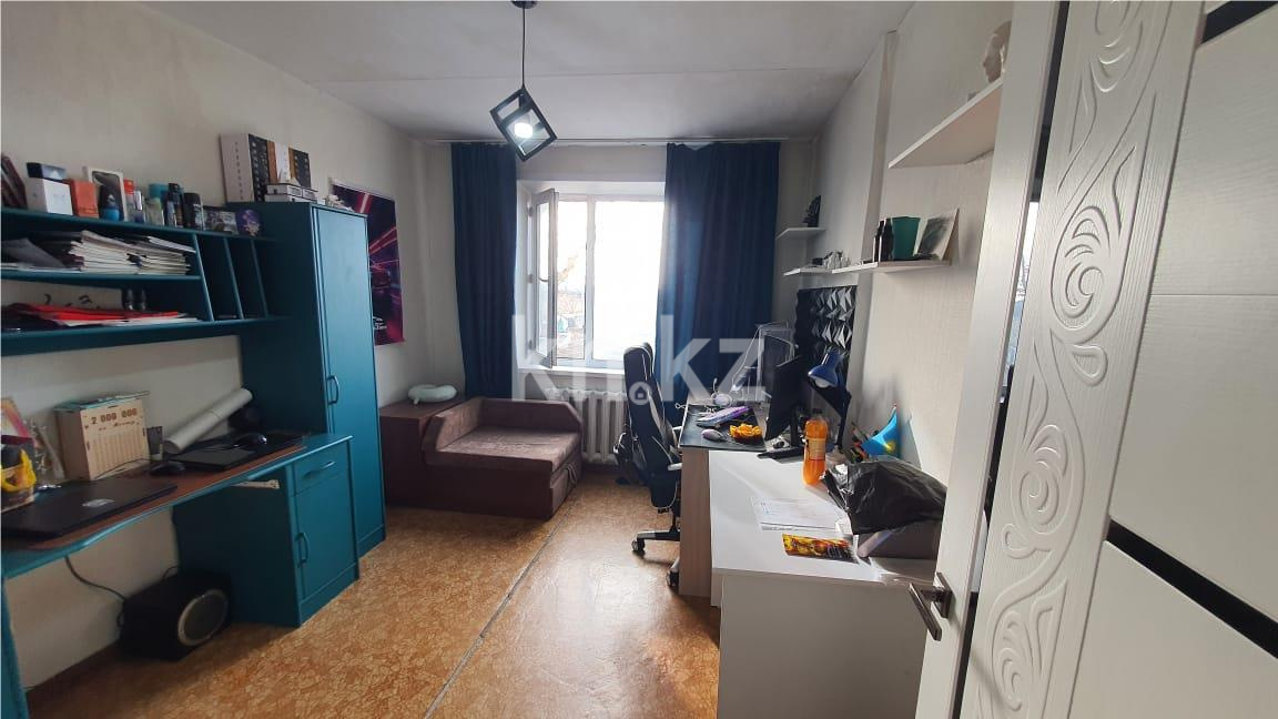 Продажа 2-комнатной квартиры, 49 м², мкр-н Восток-3 в Караганде - фото 3