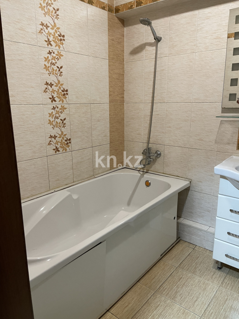 Продажа 1-комнатной квартиры, 37.4 м² в Алматы - фото 4