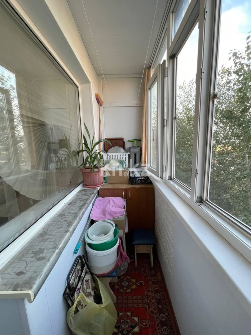 Продажа 4-комнатной квартиры, 61.4 м², ул. Каирбекова, дом  405 в Костанае - фото 24