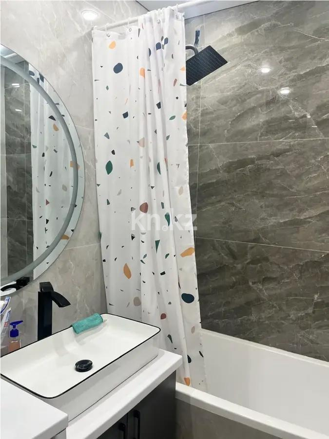 Продажа 3-комнатной квартиры, 75 м², ул. Толе би, дом  189/3 в Алматы - фото 5