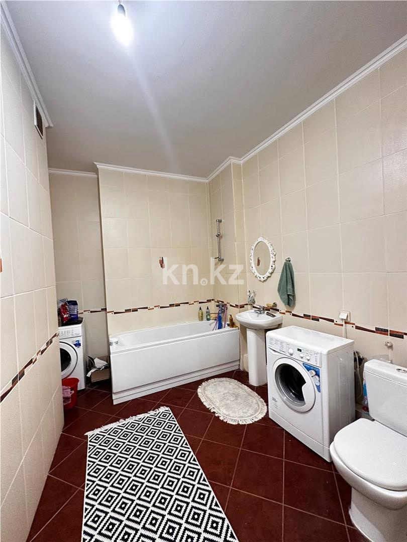 Продажа 2-комнатной квартиры, 83.5 м², ул. Туркестан в Астане - фото 11