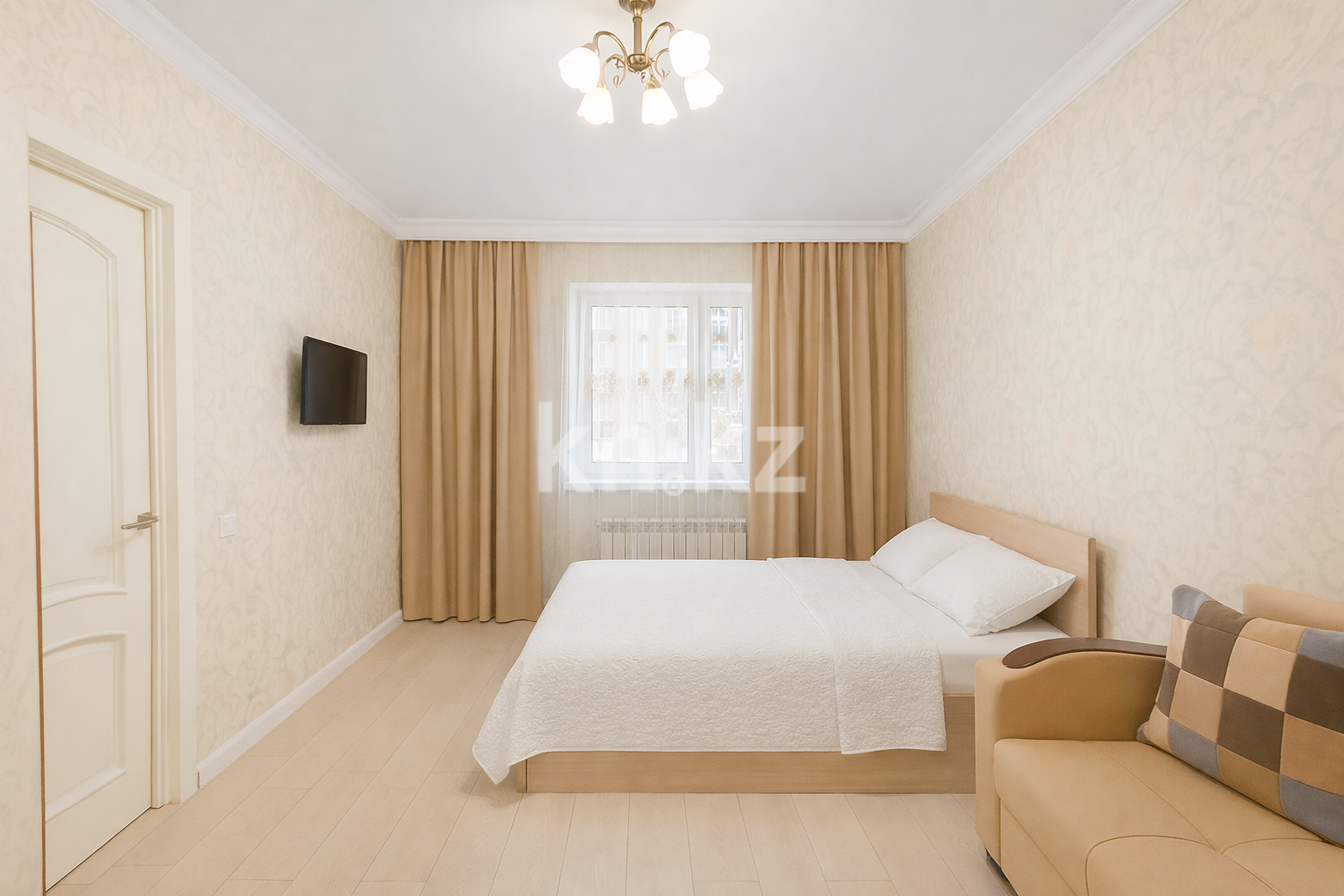 Аренда 1-комнатной квартиры посуточно, 40 м² в Астане - фото 2