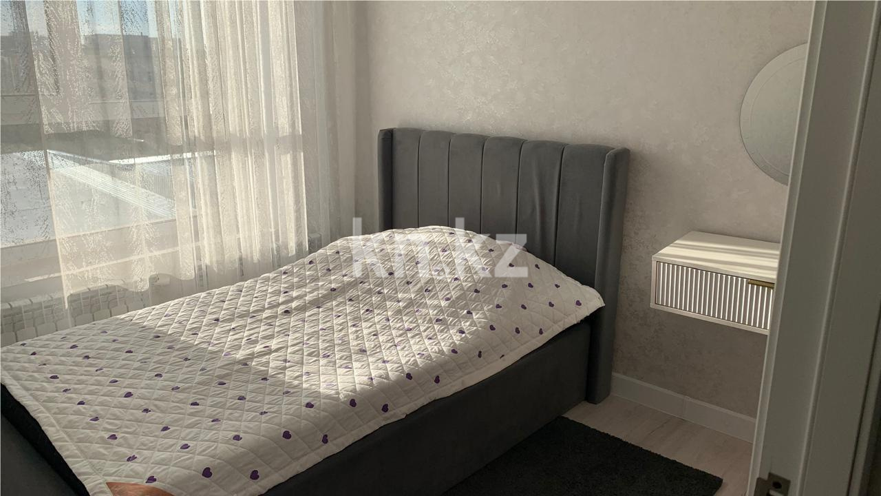 Продажа 3-комнатной квартиры, 83 м², ул. Муканова в Караганде - фото 5