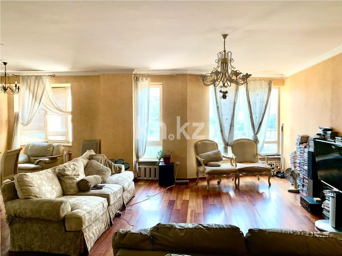 Продажа 3-комнатной квартиры, 160 м², мкр. Самал-2, дом  16в в Алматы