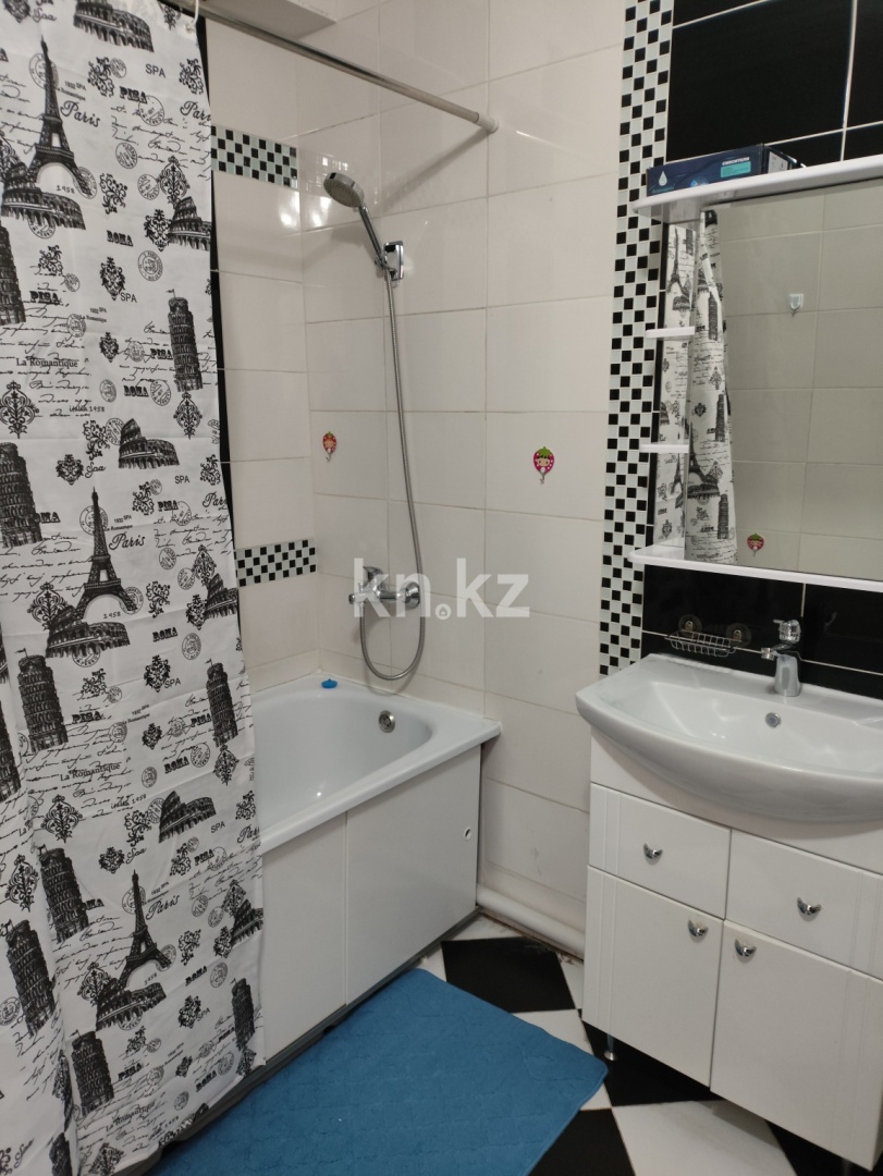 Аренда 2-комнатной квартиры, 46 м², мкр-н Жетысу-2, дом  85 - ул. Саина в Алматы - фото 3