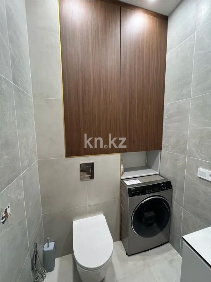 Продажа 3-комнатной квартиры, 84 м², ул. Омарова, дом  21 в Астане - фото 6