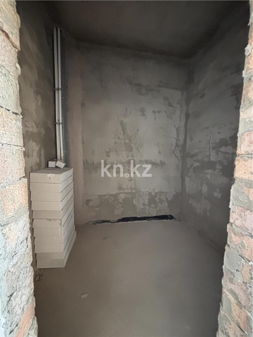 Продажа 2-комнатной квартиры, 48 м², 218 учетный квартал, дом  154 в Караганде - фото 8