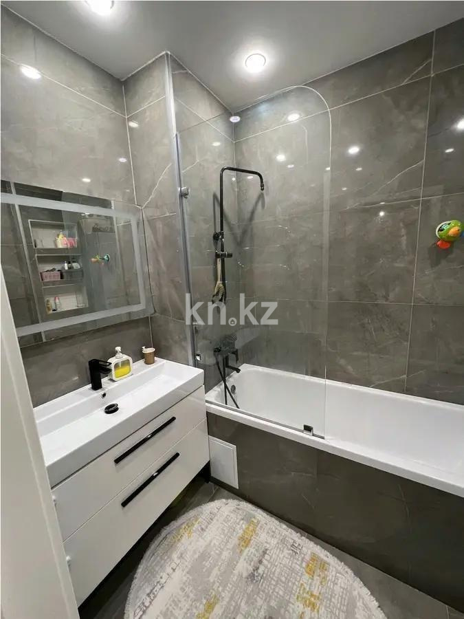 Продажа 3-комнатной квартиры, 84.3 м², ул. Сыганак, дом  11 в Астане - фото 6