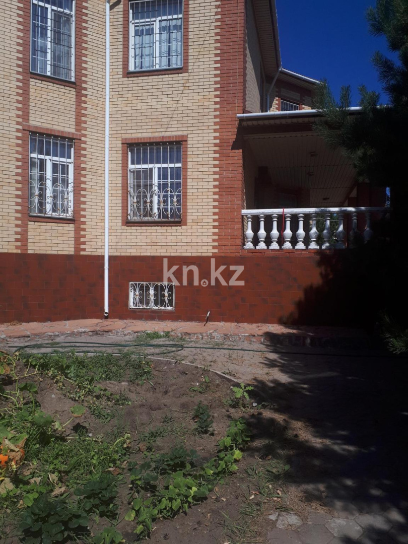 Продажа 6-комнатного дома, 371 м², ул. Ермекова, дом  91/2 в Караганде - фото 2