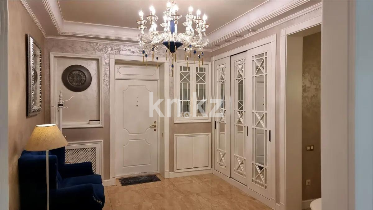 Продажа 4-комнатной квартиры, 200 м², ул. Омаровой, дом  33 в Алматы - фото 5