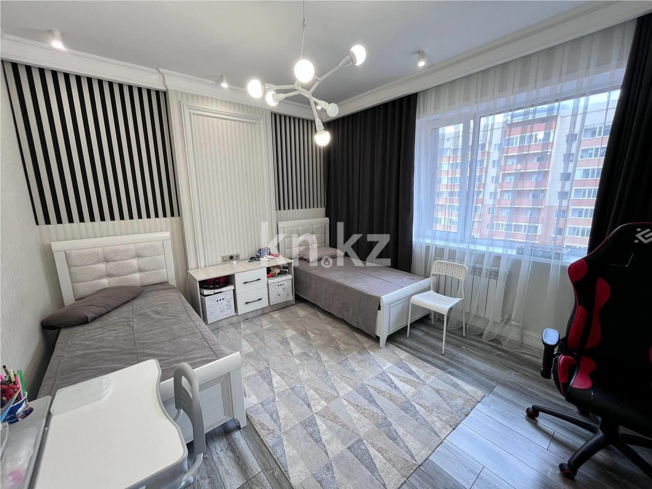 Продажа 4-комнатной квартиры, 107 м², пр. Шахтеров в Караганде - фото 7