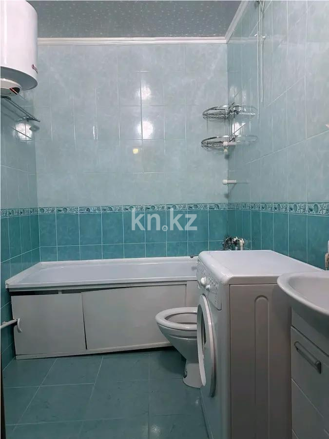 Продажа 1-комнатной квартиры, 40 м², пр. Шахтеров, дом  23/7 в Караганде - фото 4