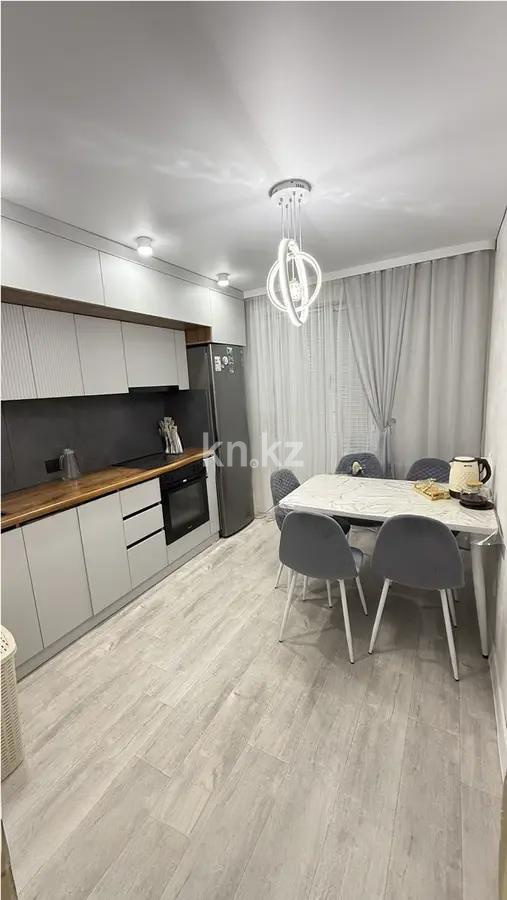 Продажа 3-комнатной квартиры, 67 м², ул. Металлистов, дом  42 в Караганде - фото 4