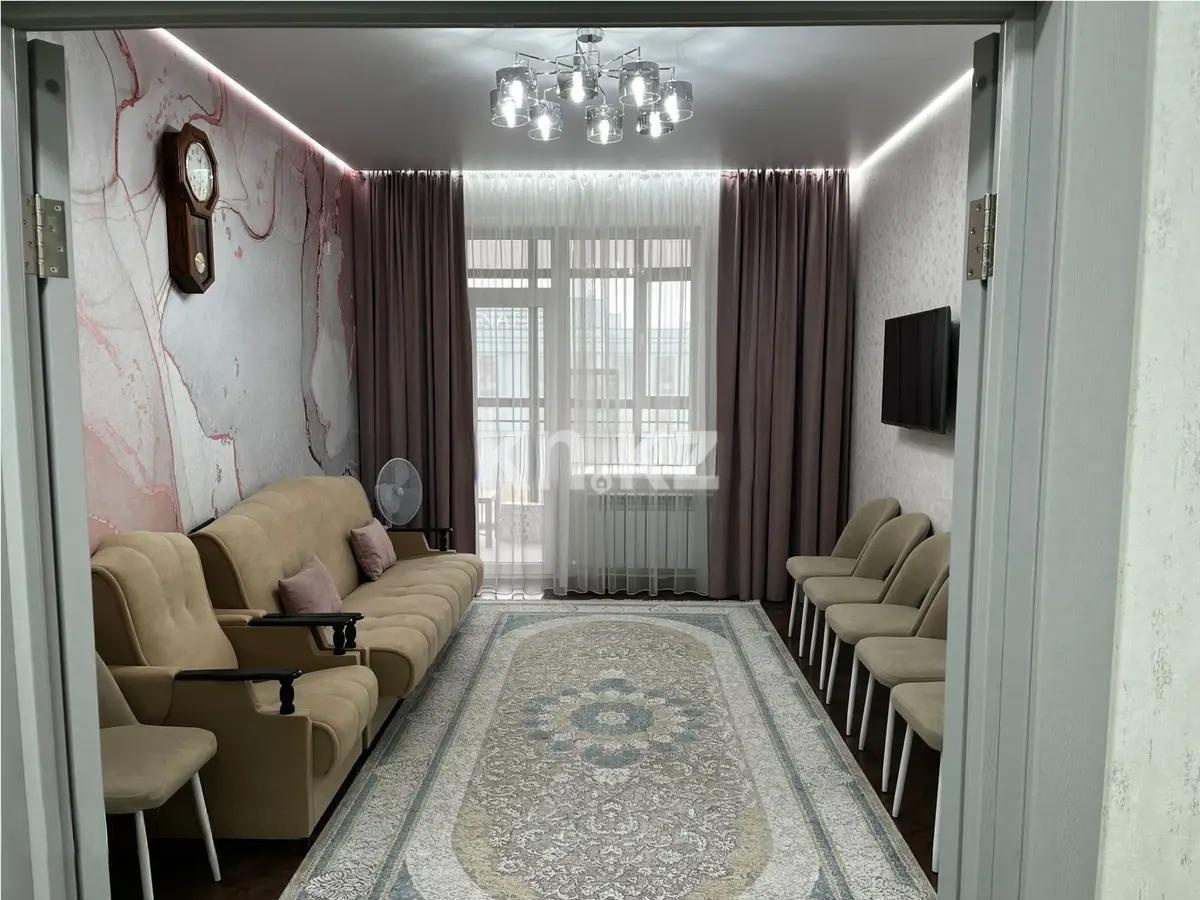 Продажа 3-комнатной квартиры, 81 м² в Караганде