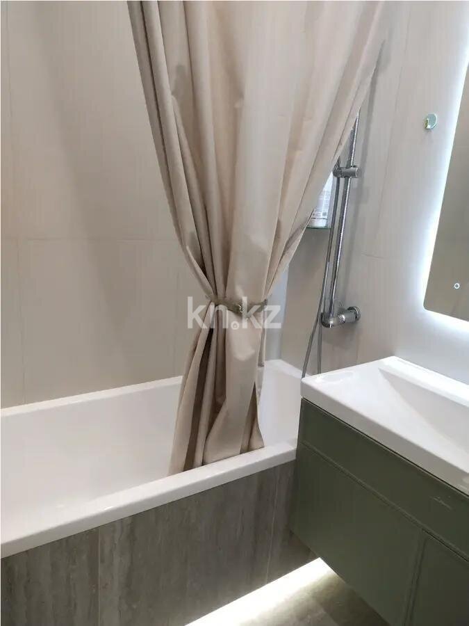 Продажа 3-комнатной квартиры, 75 м² в Астане - фото 3