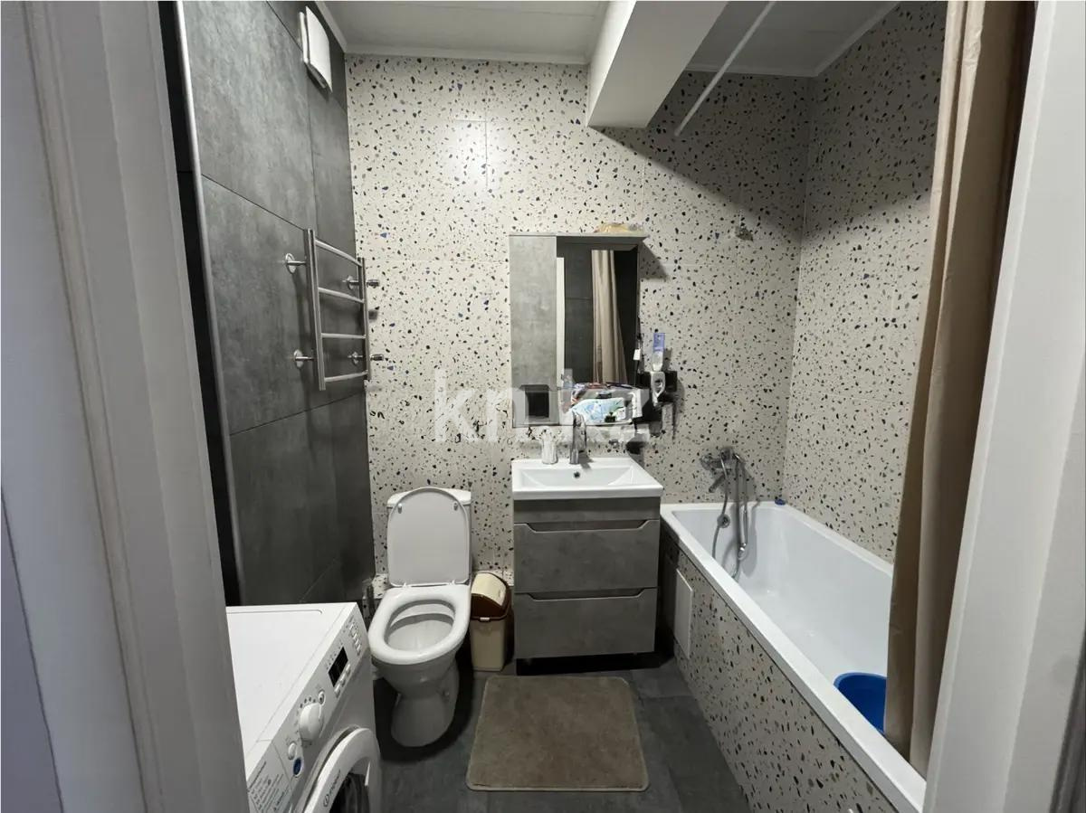 Продажа 2-комнатной квартиры, 66.7 м² в Алматы - фото 4