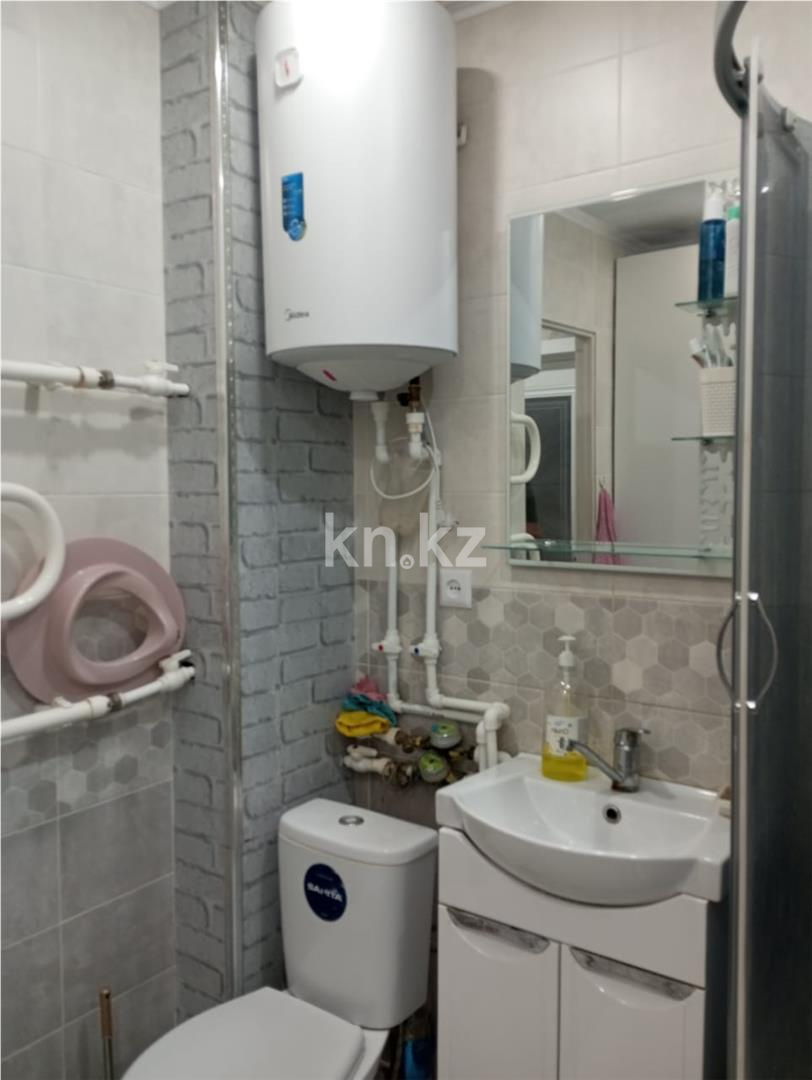 Продажа 3-комнатной квартиры, 61 м², пр. Металлургов в Темиртау - фото 7