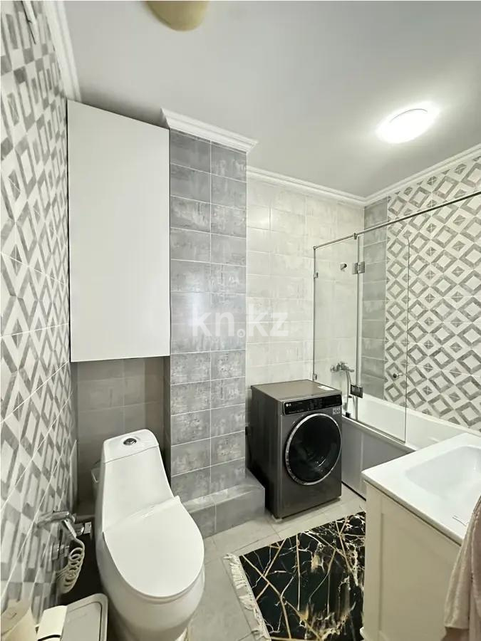 Продажа 2-комнатной квартиры, 72 м², пр. Кошкарбаева, дом  45а в Астане - фото 4