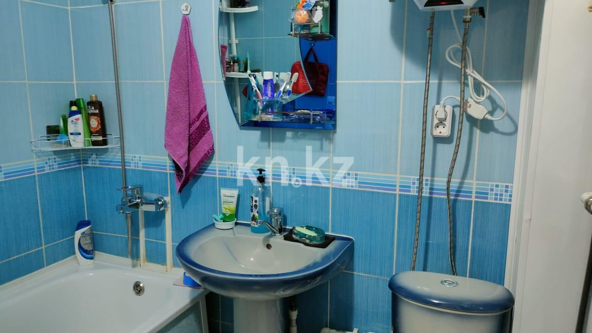 Продажа 2-комнатной квартиры, 45 м², мкр-н Восток-2, дом  12 в Караганде - фото 7