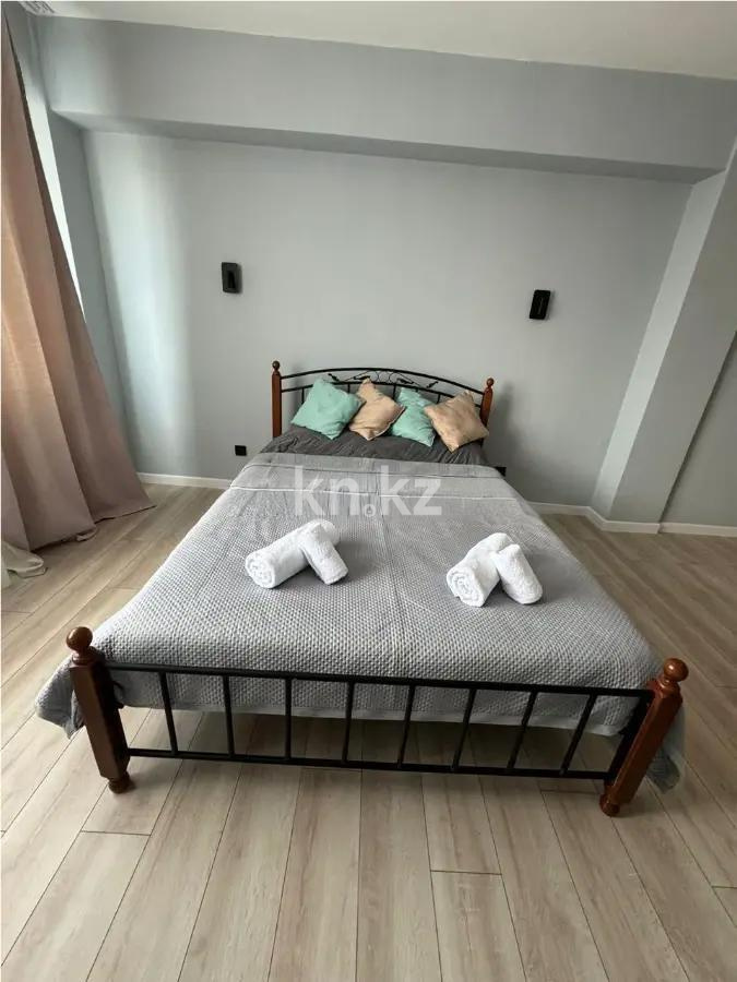 Продажа 2-комнатной квартиры, 68.5 м² в Алматы - фото 2