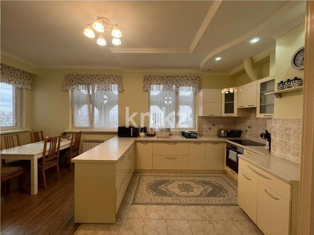 Продажа 3-комнатной квартиры, 125 м², ул. Навои, дом  208/1 в Алматы - фото 3