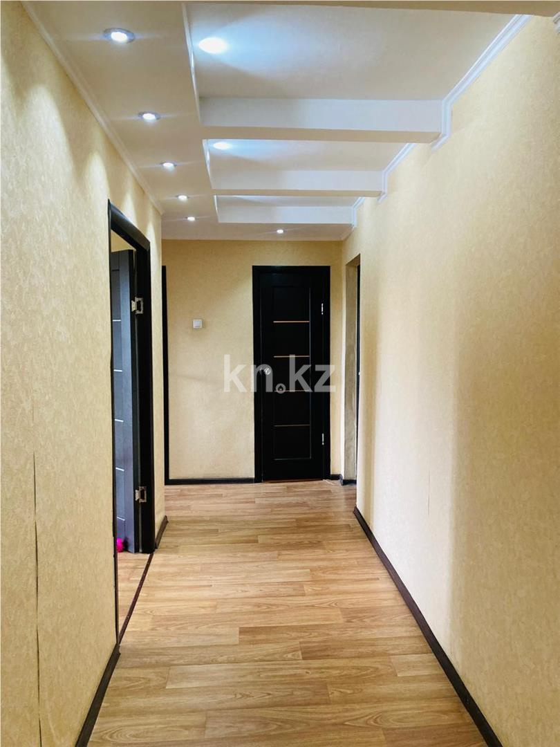 Продажа 3-комнатной квартиры, 62 м², ул. Гапеева в Караганде - фото 6