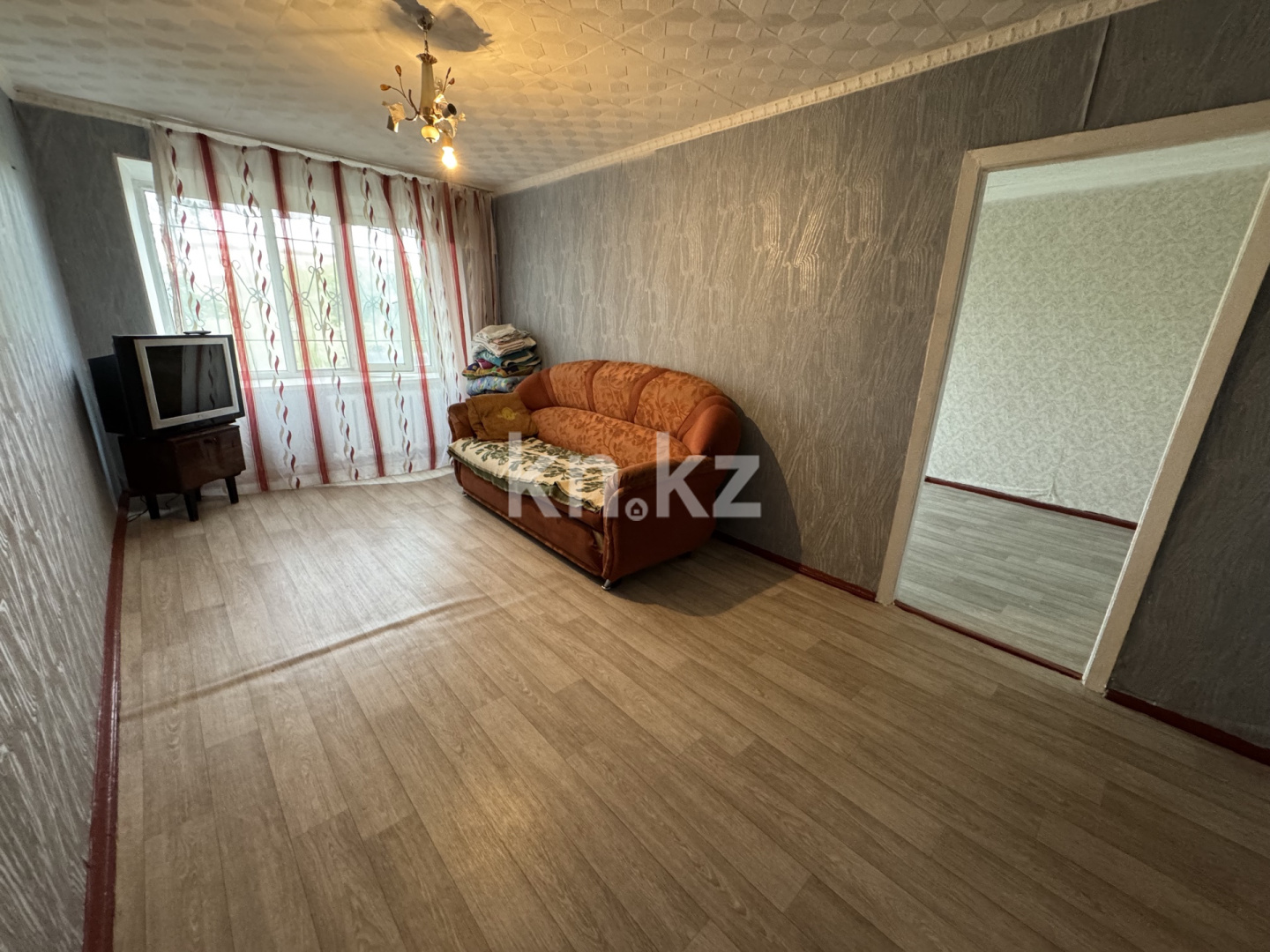 Продажа 3-комнатной квартиры, 57 м², ул. Локомотивная, дом  153 в Караганде